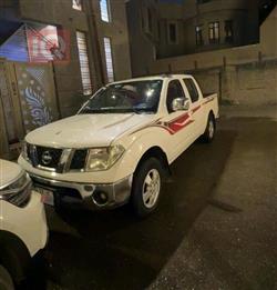 نيسان نافارا